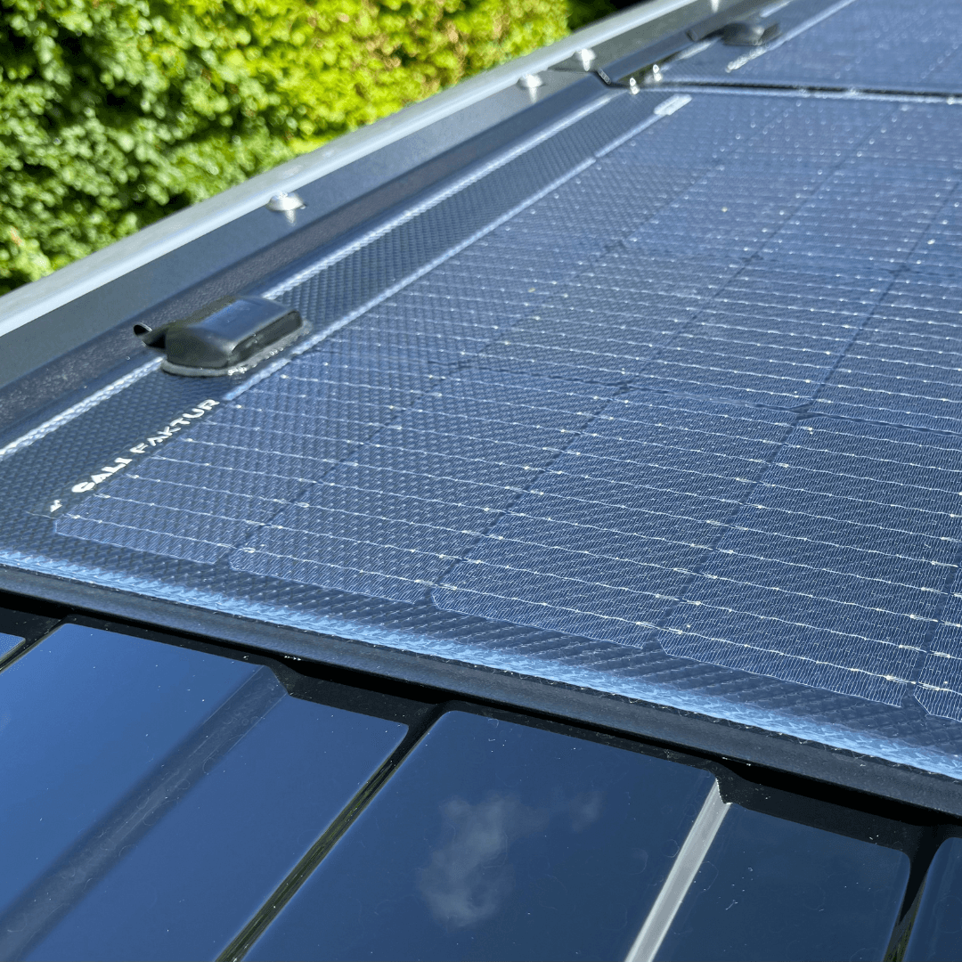 Califaktur Solarmodul für VW California T5 T6 T6.1 155Wp - Califaktur.de